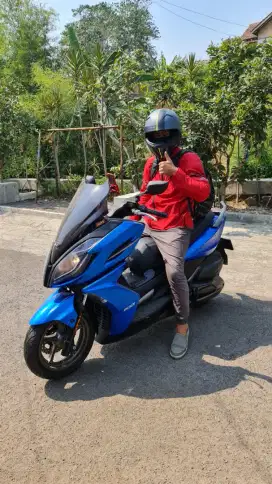 Kymco K-XTC 200i
