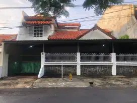Di jual Rumah untuk kos kos an
