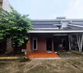 5 Menit Pintu Tol dan Stasiun | Dalam Cluster Bintara
