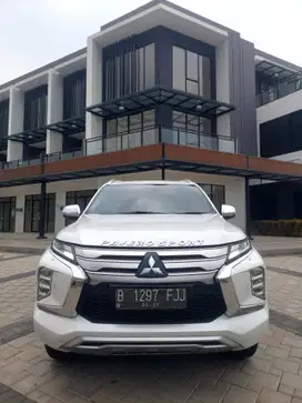 Pajero Sport Dakkar 4x2 AT/Matic 2022