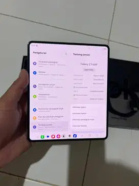 Samsung galaxy z fold4 5G 12/512 sein