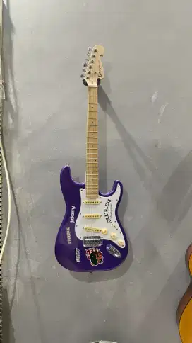 Gitar listrik plus amplifier