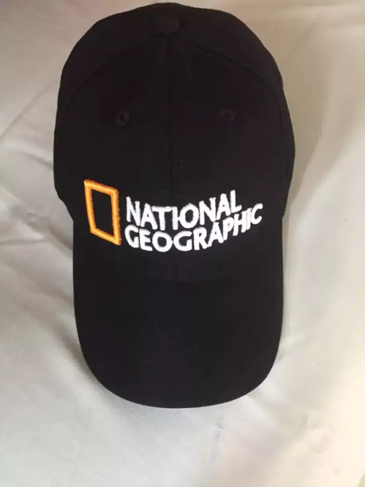 Topi national geographic black