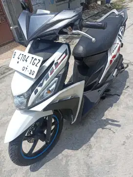 Yamaha mio M3 th 2015 surat lengkap barang original unit tinggal pake