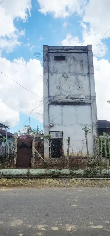 Di jual Tanah dan Gedung walet