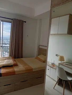 mau Jual cepat apartemen Springwood residence alam sutera
