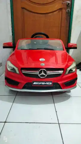 Mobil aki anak Pliko masih bagus.