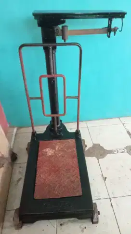 TIMBANGAN 500 KG/5 KWINTAL