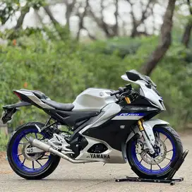 YAMAHA R15M ABS QS SILVER 2023 KM LOW PAJAK PANJANG LIKE NEW