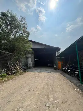 For sale‼️MURAH jual gudang putat lor menganti gresik 0 jalan besar