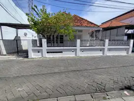 Disewakan Murah ‼️rmh siap huni luas 361 m2 putro agung dekat kenjeran