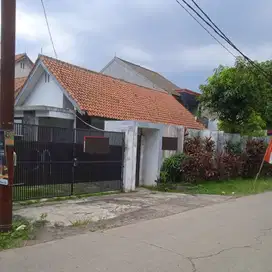 DIJUAL RUMAH DI KOMPLEK IPTN CIMANGGIS DEPOK