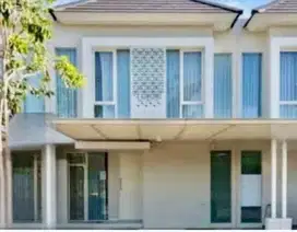 Disewakan Rumah Grand Pakuwon