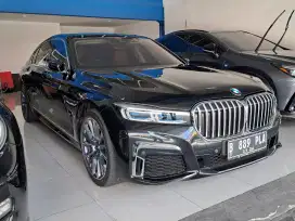 BMW 730 LI [ 9 RB MILES ] NIK 2021