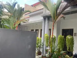 Rumah 1,5 Lantai Dekat Kampus UPN Surabaya