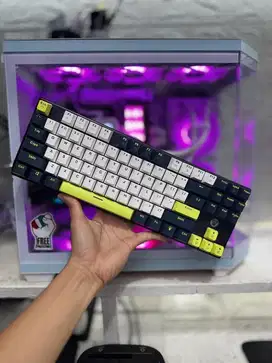 Keyboard Fantech Atom Harga 180k Seri ada di gambar kondisi mulus pol