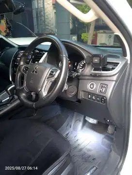 FS : Pajero Sport Rockford Putih 2020. Low KM