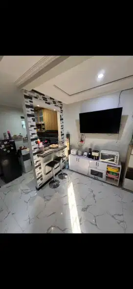 Dijual Town House mewah tahun 2021