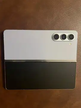 Samsung fold 5 256gb