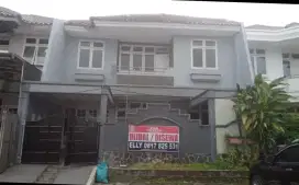 Disewakan Rumah Bertingkat di Villa Indah Pajajaran kota Bogor