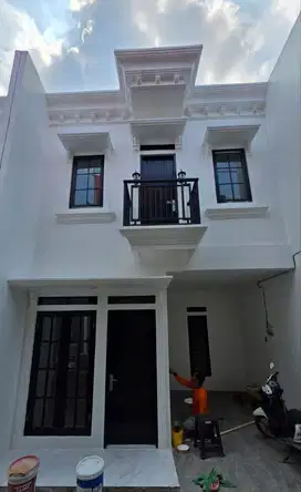 DIJUAL MURAH RUMAH MINIMALIS 2 LT DI JAGAKARSA JAKARTA SELATAN