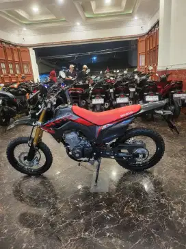 DP 1,5 JT CRF 150 2024 MOTOR GRES KAYA BARU KM RENDAH