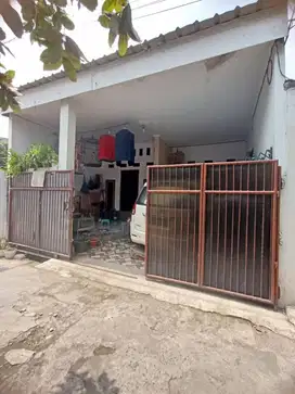 Jual Rumah bagus di Perumnas Bekasi siap huni (C0054)