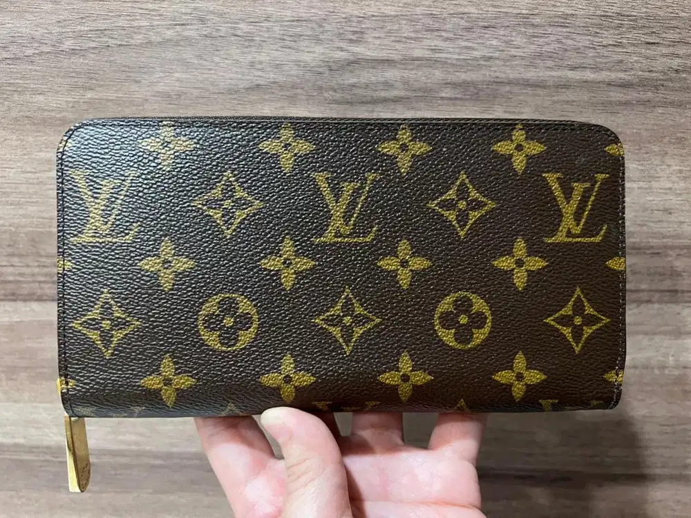 DOMPET LOUIS VUITTON ZIPPY WALLET AUTHENTIC