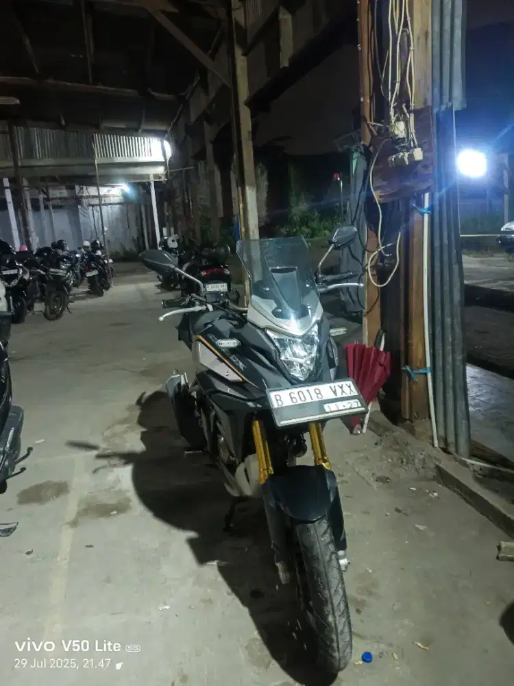 DiHuaL cePaT ya gaes. HoNDa cB̊ 150X