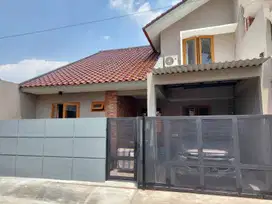 Rumah Siap Huni Dalam Komplek Dekat MRT Dan Stasiun Di Rempoa