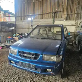 Isuzu Panther Lv 2001