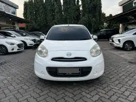 5JT NISSAN MARCH MT 2012 WHITE EDITION RARE !!