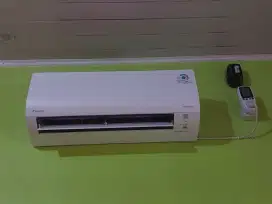 AC Daikin 1 pk inveter low watt R32