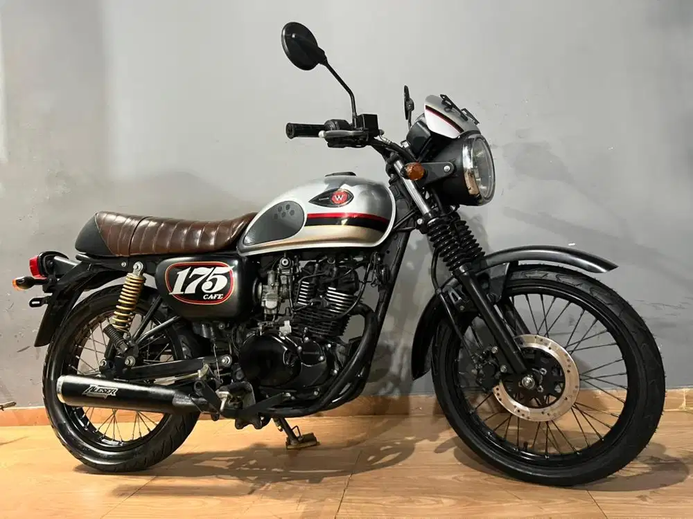 KAWASAKI W175 SE CAFE TH 2020