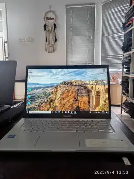 Asus vivobook X415MA 4/256