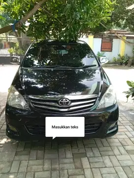 Toyota Kijang Innova 2010 Bensin