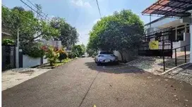 Dijual cepat diskon besar Mega Cinere luas rapi siap huni 2 lt murah