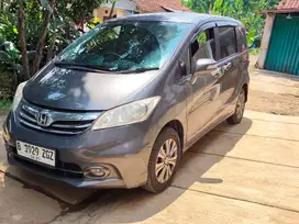 Honda Freed 2014 Bensin