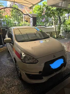 mitsubishi mirage putih 1.2 matic sport