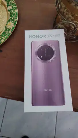 Hp honor x9c sudah Android.. Ram 12/256 sudah 5g  kondisi seperti baru