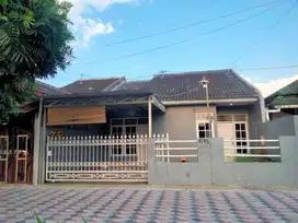 Jual RUMAH Luas DI Cluster Pilahan Yogyakarta