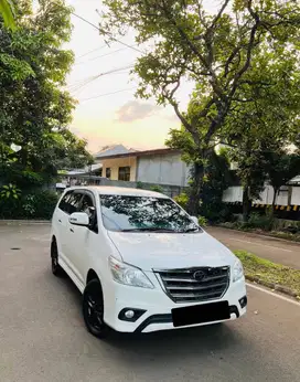 Innova V Barong Putih Matic Tgn1 Siap Pakai Luar Kota