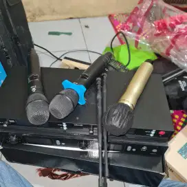 MIC WIRELESS SHURE UR12D DAN MIC DB PRO B 288