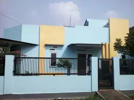 Rumah seken dalam cluster lahan luas di Pondok Aren