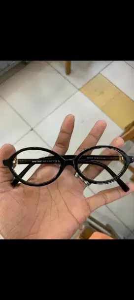 Kacamata miu miu second original