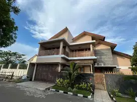 RUMAH HOOK MURAH DI KOMPLEK ANTAPANI DEKAT SUPERINDO ANTAPANI