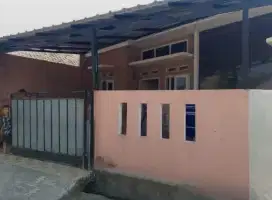 DI JUAL RUMAH BUTUH CEPAT DI UJUNG HARAPAN BEKASI