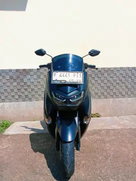 Nia:NMAX DP 500K PLAT F KAB PAJAK HIDUP