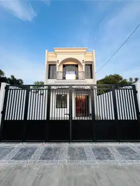 Dijatiasih Kota Bekasi Rumah Classic Eropa Deket Tol Strategis