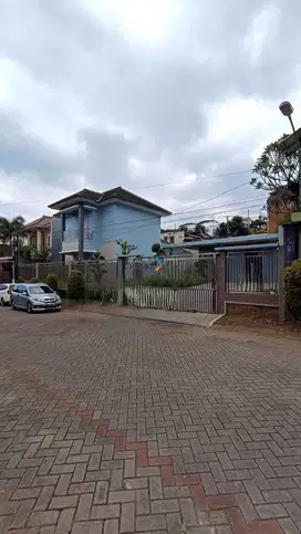 Dijual Rumah Villa di Daerah Jalan Abdul Gani, Batu Malang